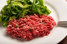 パリの熟成肉専門ビストロが海外初上陸！「ル・セヴェロ・パリ」西麻布 画像