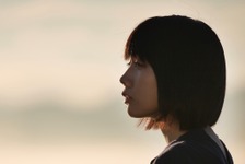 松本穂香、主演映画が海外映画祭で初上映！中川龍太郎監督『わたしは光をにぎっている』 画像