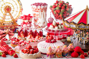【3時のおやつ】デザートブッフェで“苺のサーカス”！　ヒルトン東京でストロベリーブッフェ開催 画像