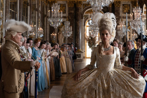 シャネル制作のドレスが多数登場！『ジャンヌ・デュ・バリー』の豪華絢爛な衣装に注目 画像