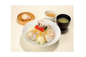 【3時のおやつ】「TORAYA TOKYO」、冬メニューに炊き寄せご飯＆いちごパフェ登場 画像