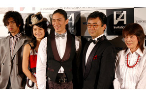 2006年活躍したのはこの人！「第1回 インビテーション・アワード」 伊勢谷友介、宮崎あおい、チェン・ボーリン受賞