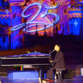 ジョン・レジェンド、ディズニーランド・パリ25周年で『美女と野獣』テーマ曲を披露！・画像
