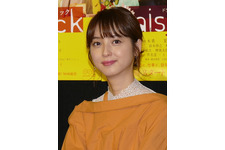 佐々木希、妊娠発表後初めて公の場に「野菜を多めに食べています」 画像