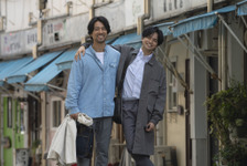 中島健人＆桐谷健太、2度目の共演で意気投合『知らないカノジョ』メイキング映像 画像