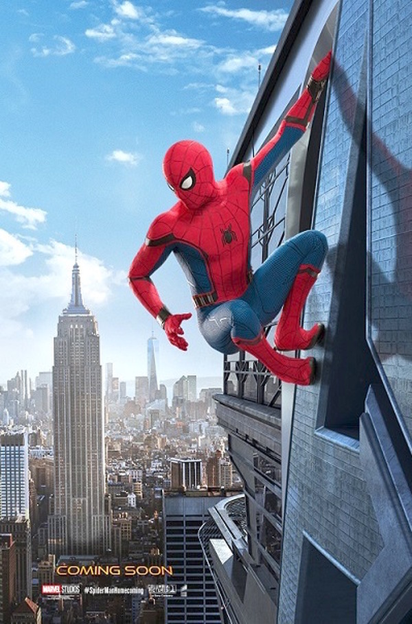 新スパイダーマン、“アベンジャーズ・タワー”からNYを見下ろす