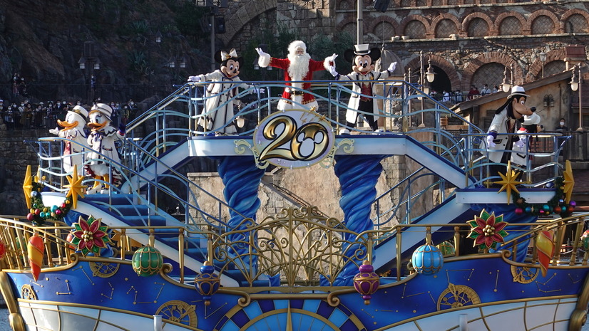 ディズニー サンタクロースが今年も登場 Tdsでも クリスマスタイム 2枚目の写真 画像 Cinemacafe Net