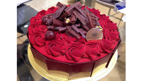 ピエール マルコリーニ「100 ans de chocolat flamme」(東京駅舎 100 周年記念ケーキ)」