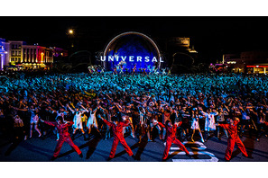 【USJ】ゾンビ3,000体が一斉に踊りまくる！「スペシャル・ゾンビ・モブ2015」開催 画像