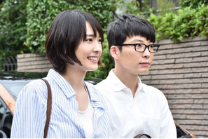 新垣結衣×星野源の“契約結婚”「逃げるは恥だが役に立つ」今夜スタート 画像