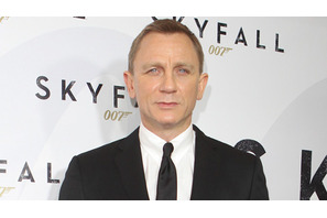 『007 スカイフォール』、『アバター』を抜いて公開わずか40日目で歴代興行収入1位に 画像