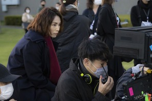 米倉涼子「悔しい思いをすることも」「新聞記者」メイキング写真到着 画像