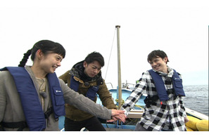 佐藤健と宮崎あおいが海釣りに＆濱田岳とムロツヨシがアポなしグルメ旅へ「火曜サプライズ」