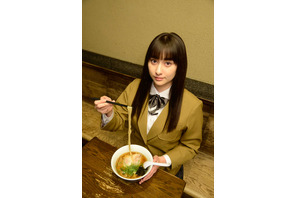 早見あかり主演「ラーメン大好き小泉さん」が年末SPで帰ってくる！ 画像