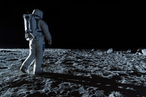 『THE MOON』ド・ギョンスも没入する宇宙セットに注目「目指したのは、最高のクオリティ」 画像