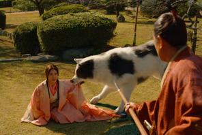 内野聖陽＆磯村勇斗＆土屋太鳳らの姿も『八犬伝』迫力溢れる場面写真 画像