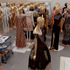 『メットガラ　ドレスをまとった美術館』(C) APOLLO