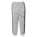 「SWEAT PANTS」（1万6,000円）