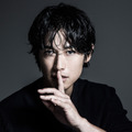 DEAN FUJIOKA　