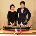 忽那汐里＆田中光敏監督／『海難1890』エルトゥールル号追悼式典