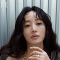 【韓国女優】“奇跡の54歳”キム・ヘス、宝石にも負けない輝く美貌…神々しいブラックドレス姿も【PHOTO】