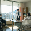 『大きな玉ねぎの下で』©2024映画「大きな玉ねぎの下で」製作委員会