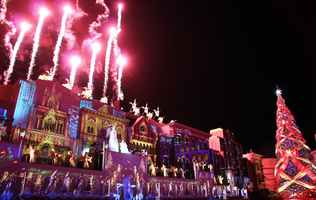 冬のシーズナル・イベント「ユニバーサル・ワンダー・クリスマス」 in USJ