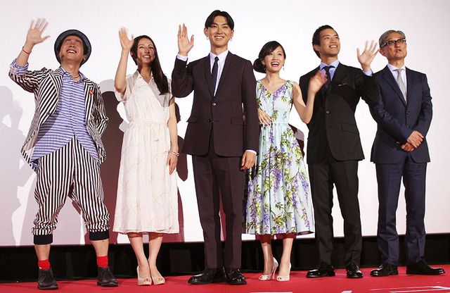 松田翔太、前田敦子、木村文乃、三浦貴大、前野朋哉、堤幸彦監督挨／『イニシエーション・ラブ』完成披露試写会