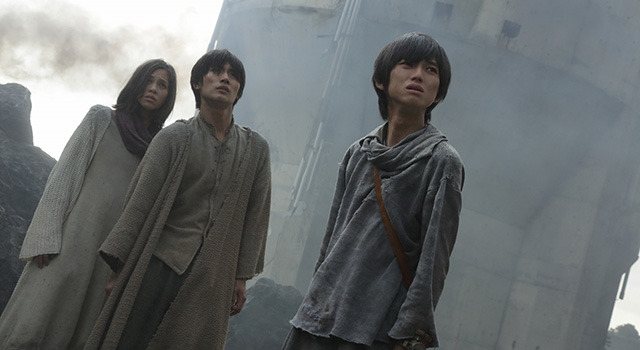 『進撃の巨人 ATTACK ON TITAN』-(C)2015 映画「進撃の巨人」製作委員会　-(C)諫山創／講談社