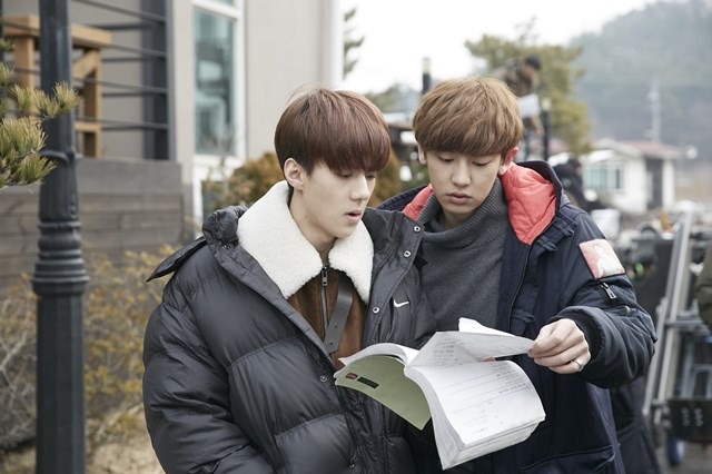 「EXO NEXT DOOR～私のお隣さんはEXO～」メイキングカット　（C）LINE Corporation