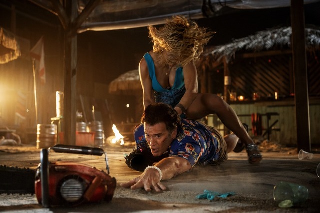 Huluプレミア「死霊のはらわた リターンズ」Ash vs Evil Dead （C) 2016 Starz Entertainment, LLC. All Rights Reserved.