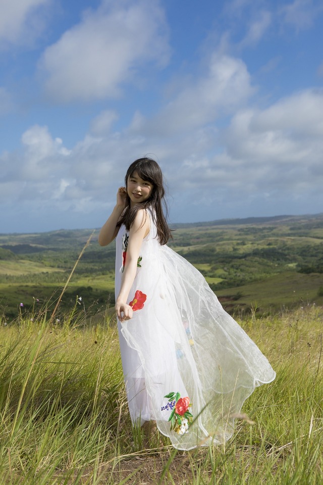 「桜井日奈子写真集（仮）」