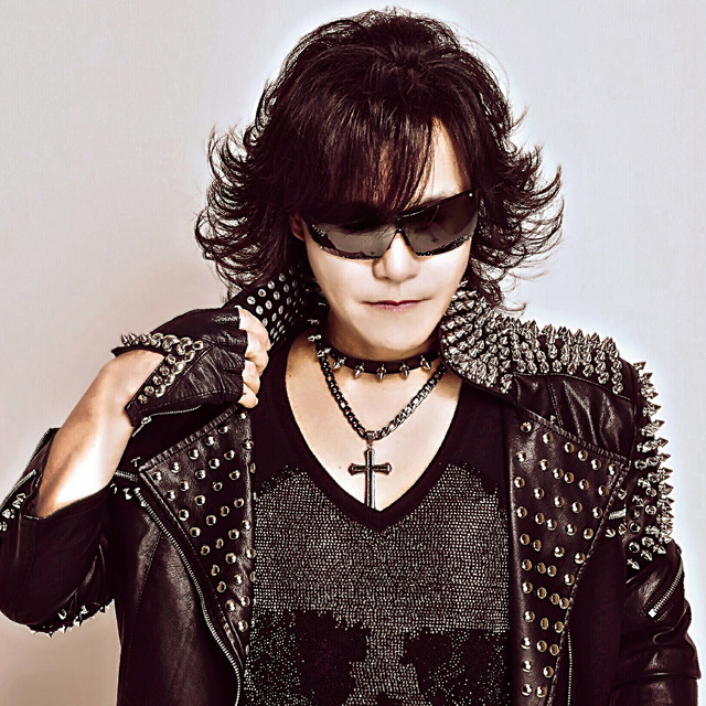 Toshl（X JAPAN