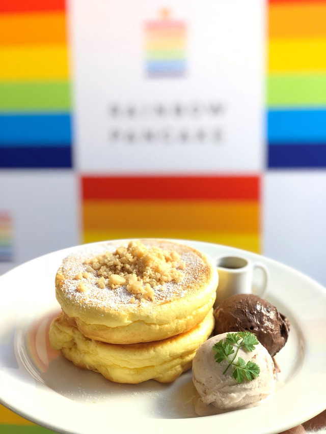 「RAINBOW PANCAKE（レインボーパンケーキ）」「Ben＆Jerry’s（ベン＆ジェリーズ）」コラボレーションメニュー