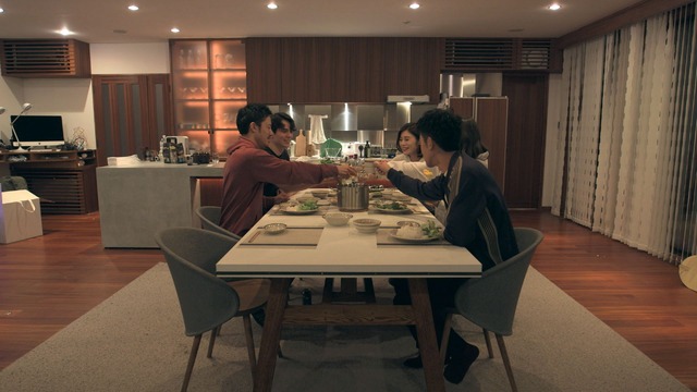 「TERRACE HOUSE OPENING NEW DOORS」（C）フジテレビ／イースト・エンタテインメント