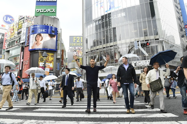 ライアン・レイノルズ「やっほー！」とご機嫌