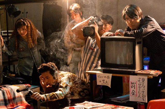 全裸監督 バブル時代を再現 歌舞伎町 巨大セット 衣装の秘密が明らかに Cinemacafe Net