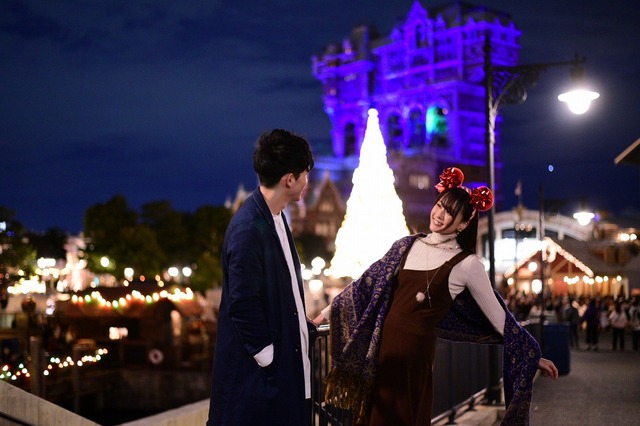 ロマンティック過多！夜景さんぽでXmasのシーを満喫(C) Disney