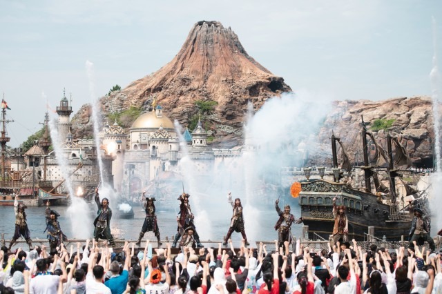 今年は恒例の夏イベントがない事態となった東京ディズニーリゾート (C) Disney