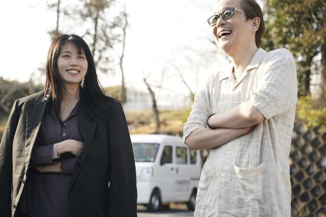 Netflix映画『ちひろさん』（C）2023 Asmik Ace, Inc.（C）安田弘之（秋田書店）2014