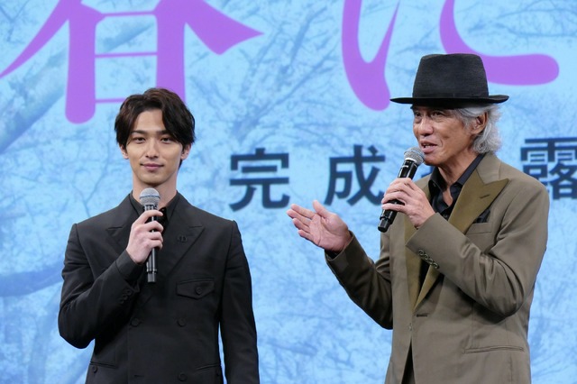 横浜流星、佐藤浩市「春に散る」完成披露試写会