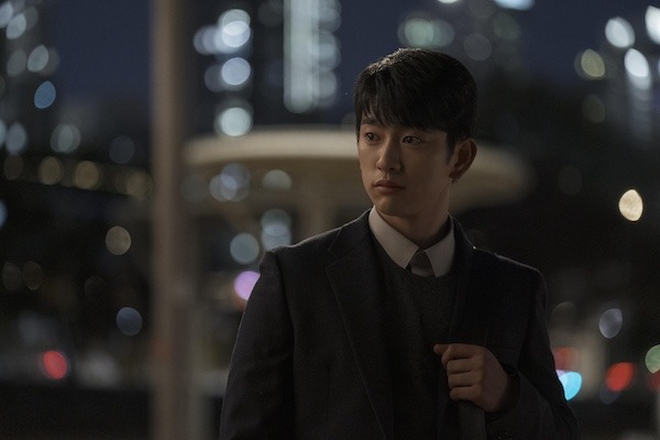 パク・ジニョン