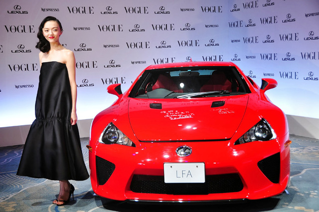 「VOGUE JAPAN Women of the Year 2013」授賞式（福島リラ）